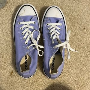 Low top purple converse